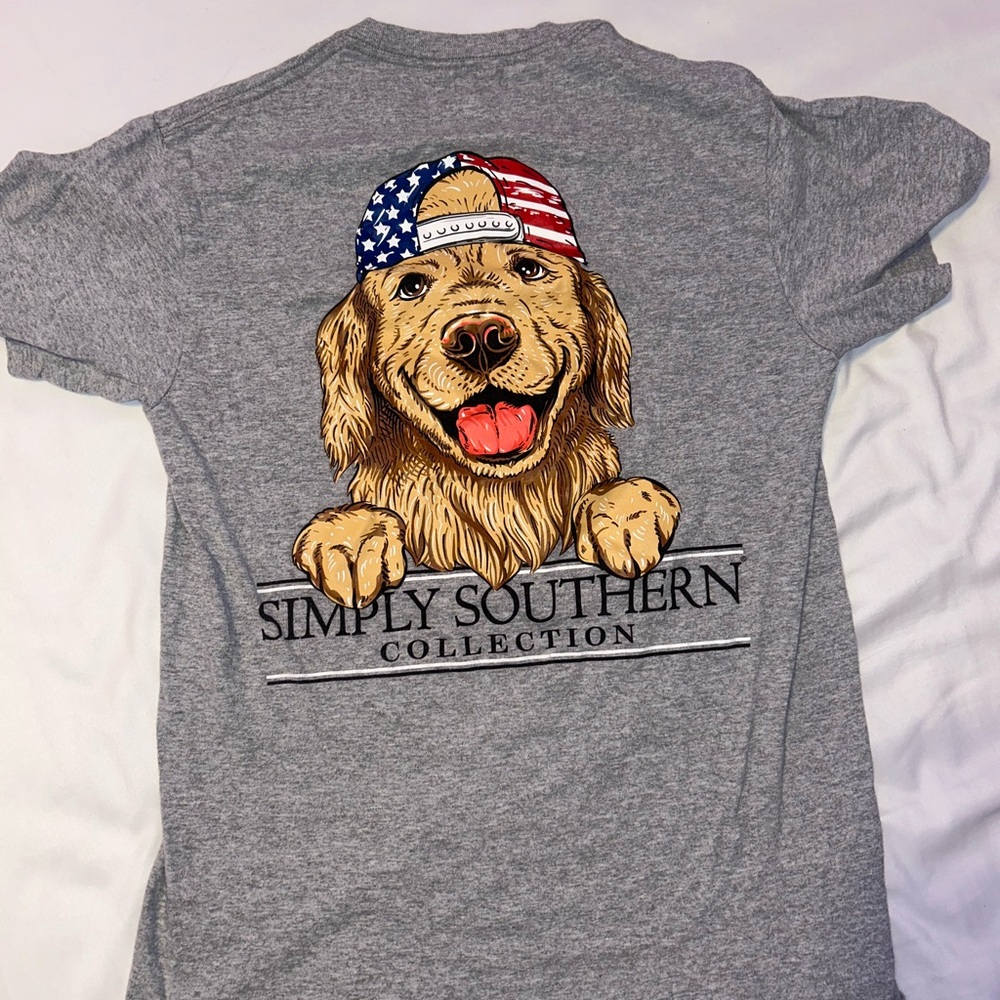 Simply Southern Gray Tee with Patriotic Dog Design